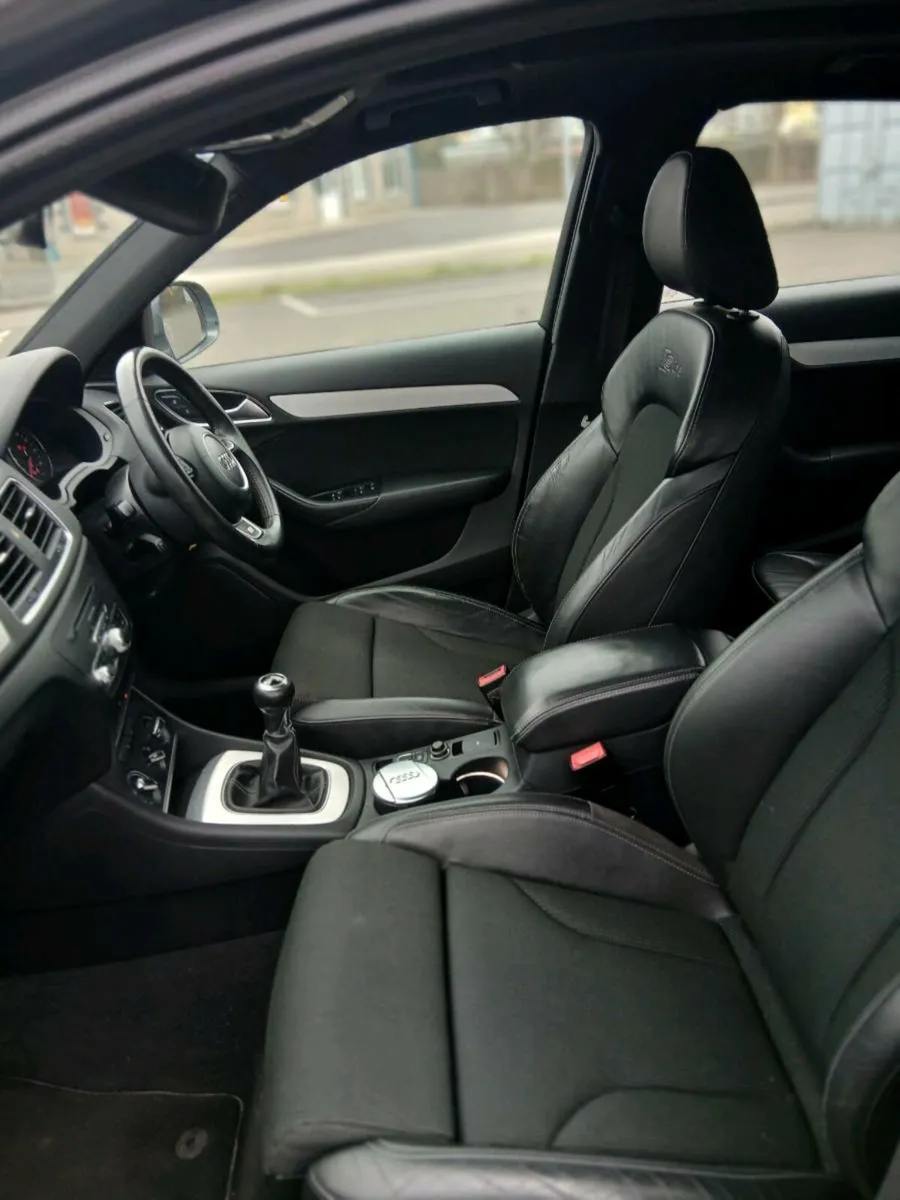 
								2014 Audi Q3 full									