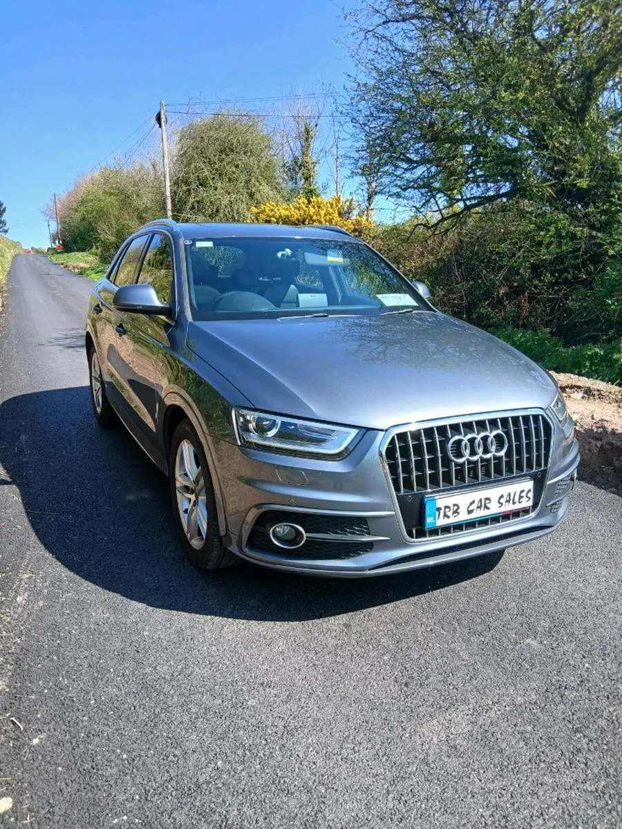 
								2014 Audi Q3 full									