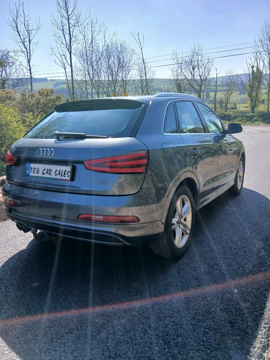 
								2014 Audi Q3 full									