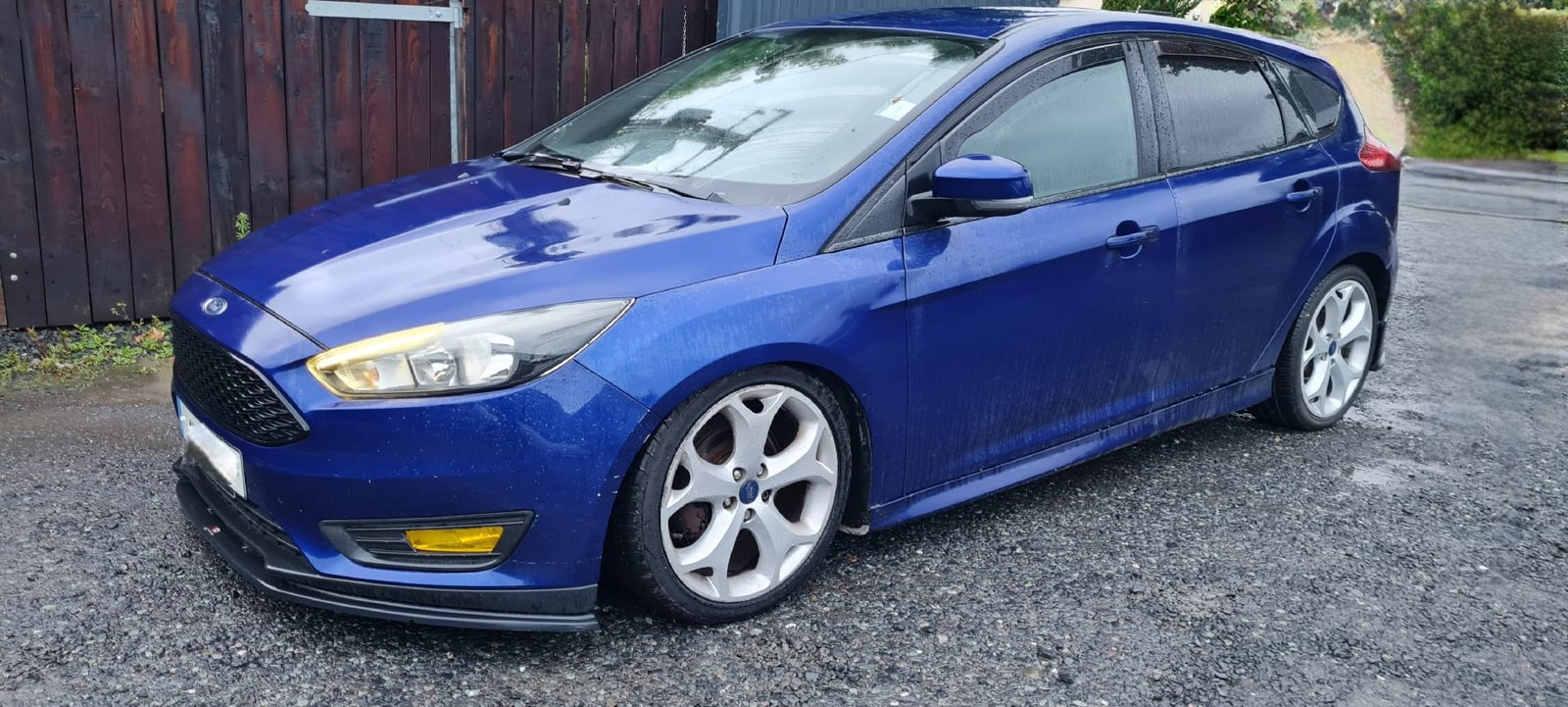 
								2016(161)Ford Focus Zetec 1.5 TD 95 PS 6-Speed full									