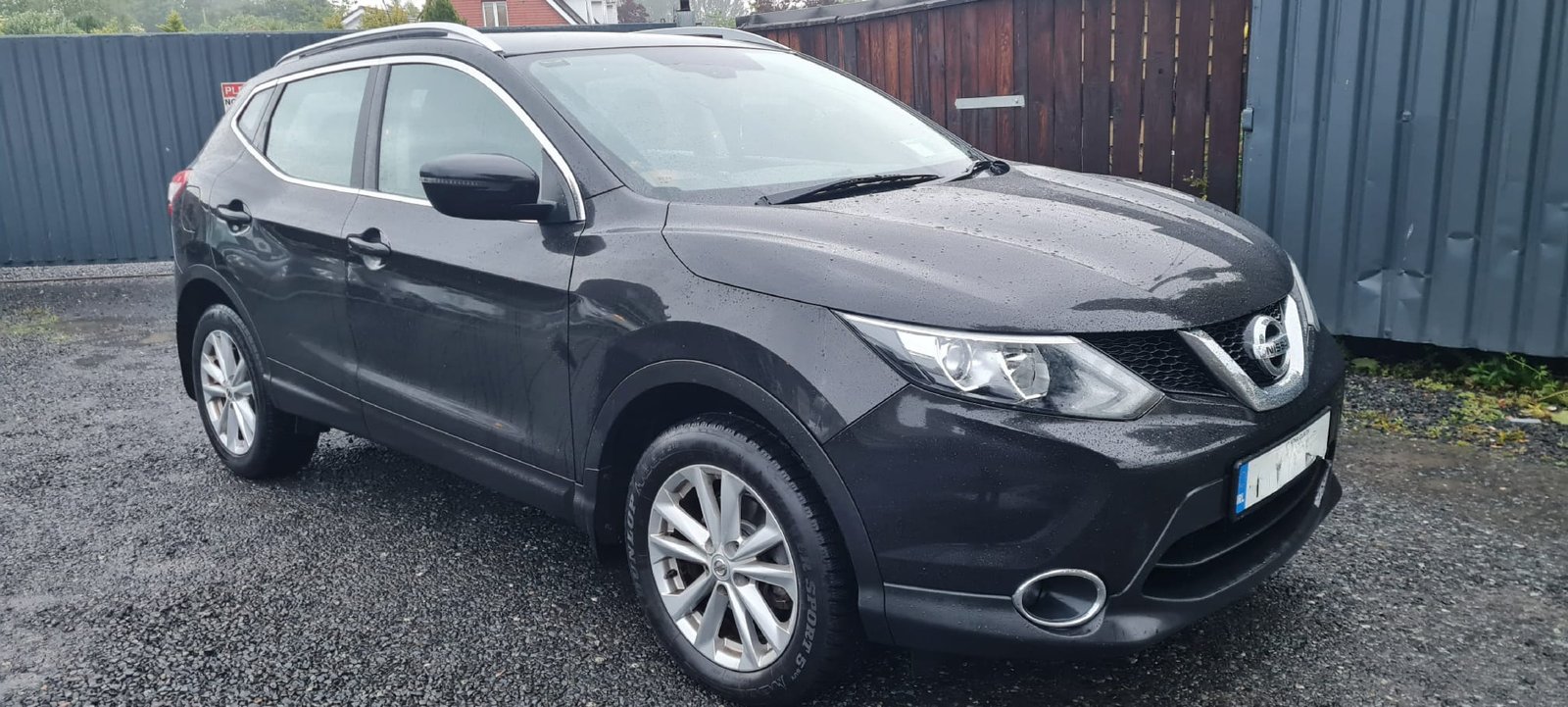 
								2017 (171) Nissan Qashqai SV 1.5 E full									