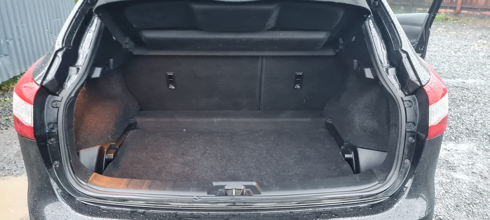 
								2017 (171) Nissan Qashqai SV 1.5 E full									