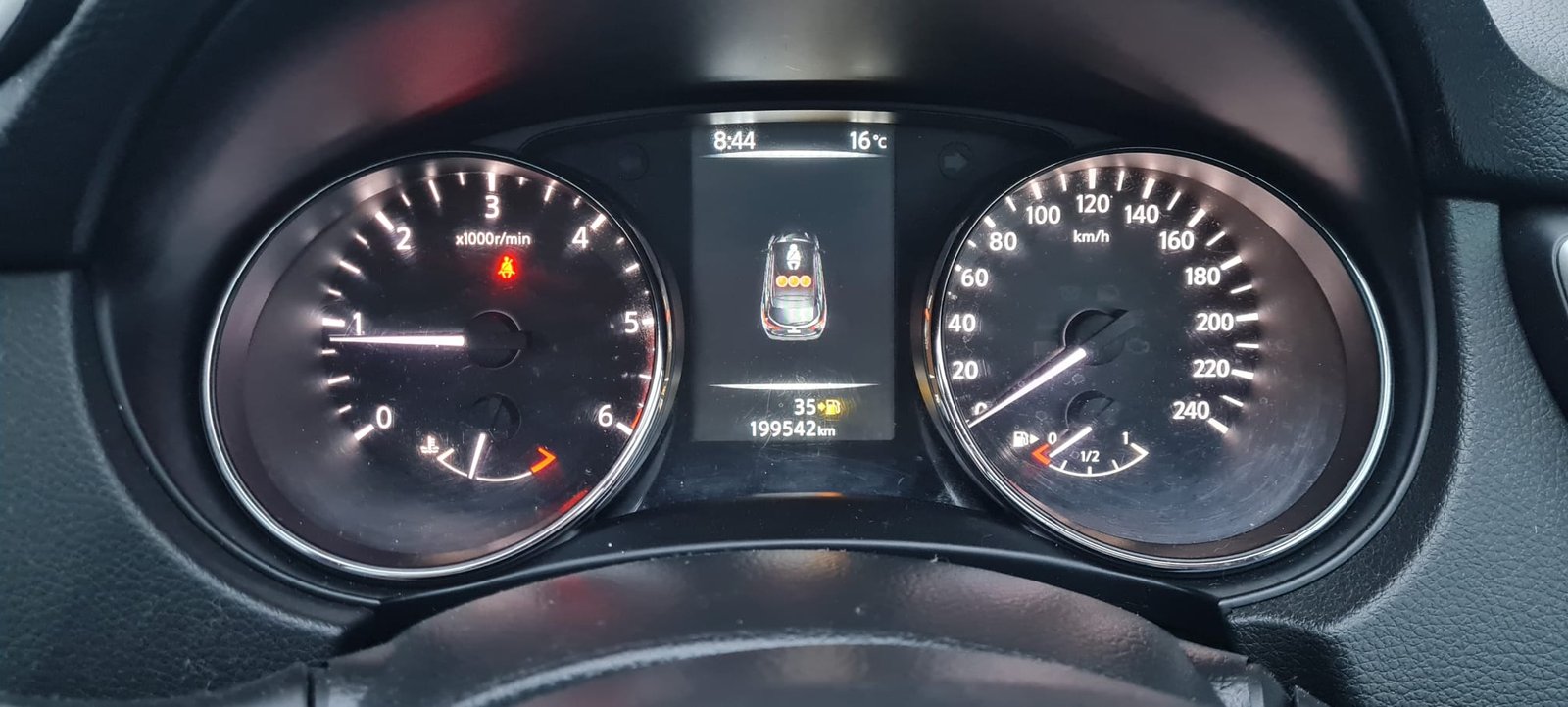 
								2017 (171) Nissan Qashqai SV 1.5 E full									