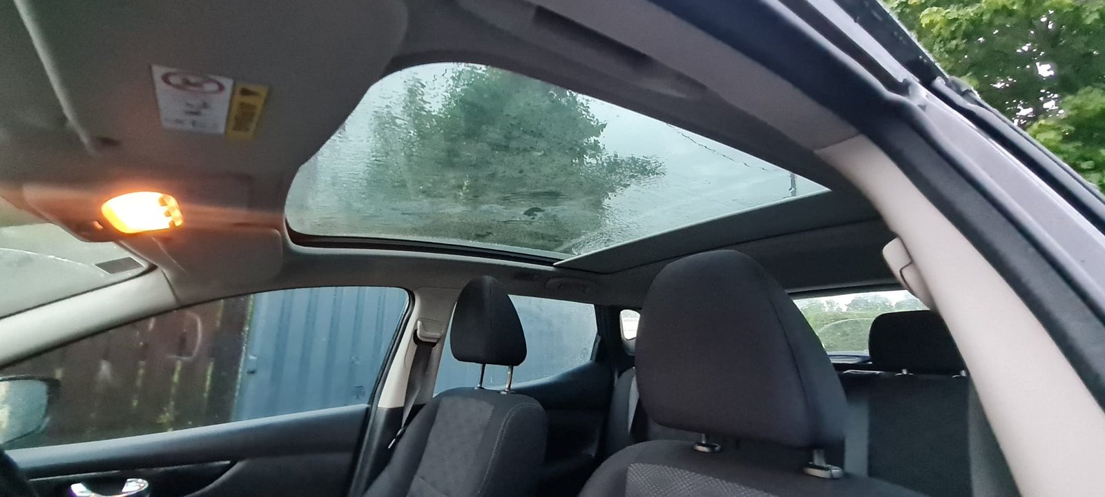 
								2017 (171) Nissan Qashqai SV 1.5 E full									