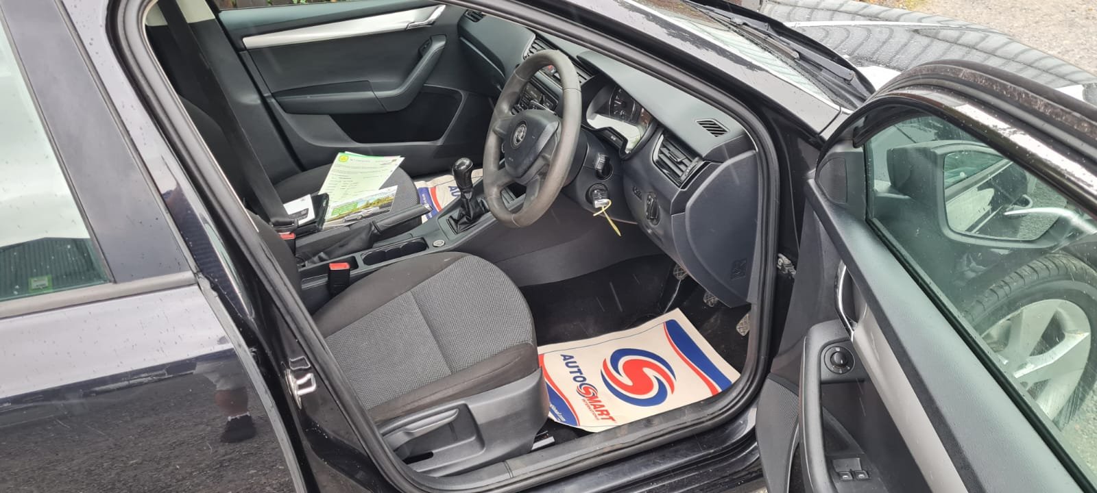 
								2015(151)Skoda Octavia 1.6 TDI 105 HP Active full									