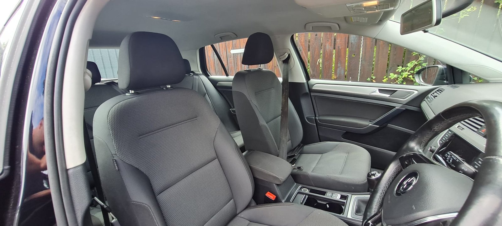 
								2014 (141) Volkswagen Golf CL M5F 1.6 TDI 105 HP full									