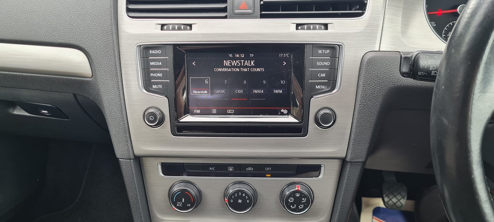 
								2014 (141) Volkswagen Golf CL M5F 1.6 TDI 105 HP full									