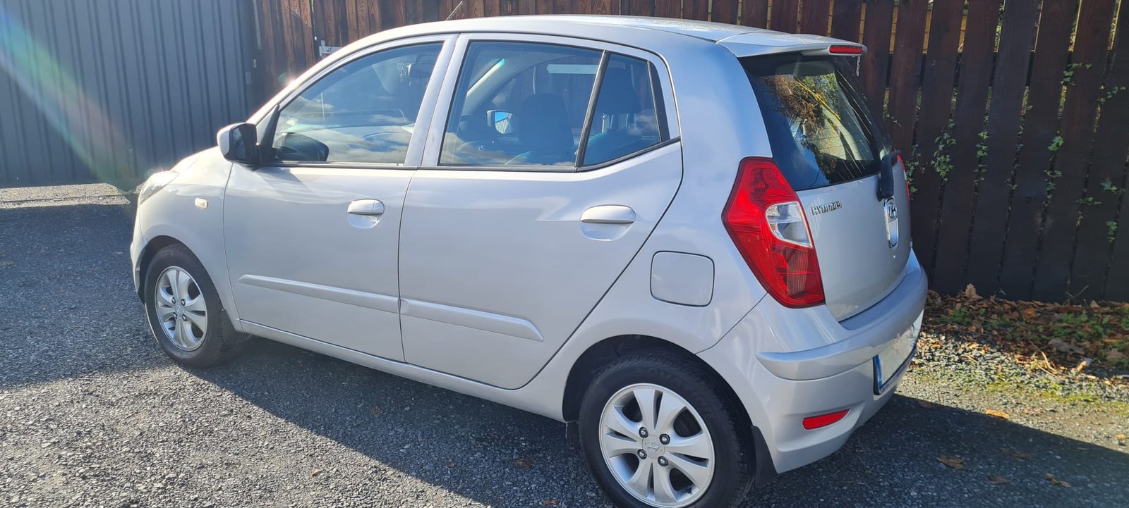 
								Hyundai i10 2011 1.2 Automatic full									