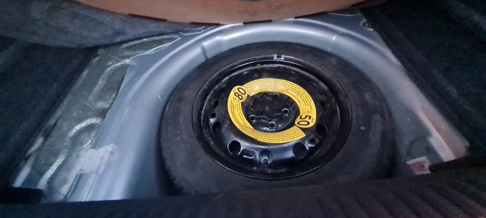 
								Volkswagen Polo Trendline M5F 1.2 TDI 75 HP full									