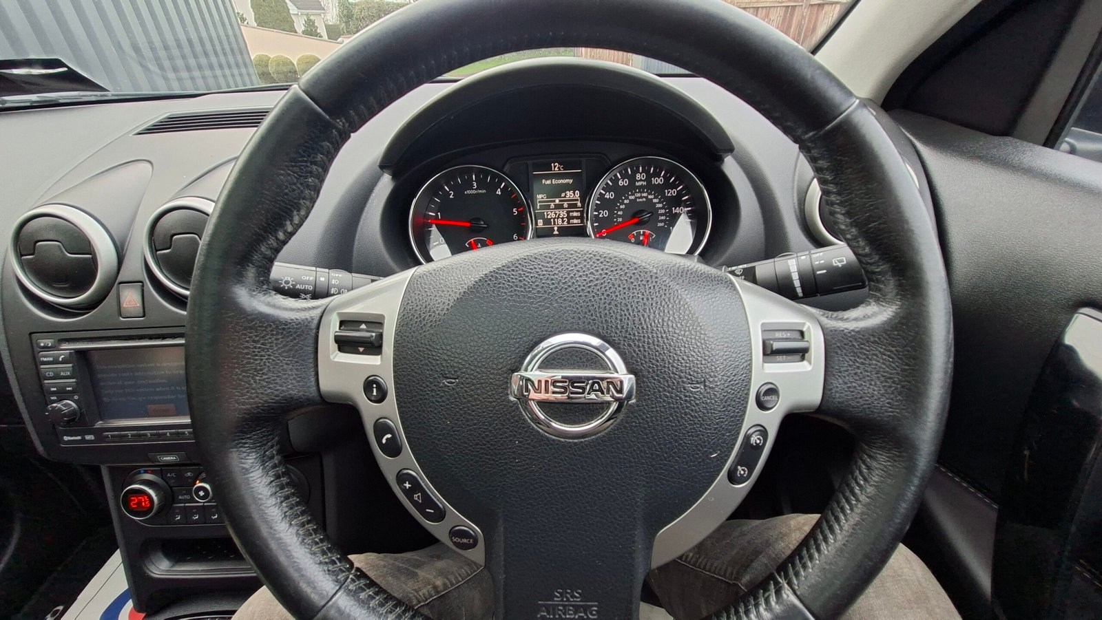 
								Nissan QASHQAI +2 1.5 dCi 360 full									